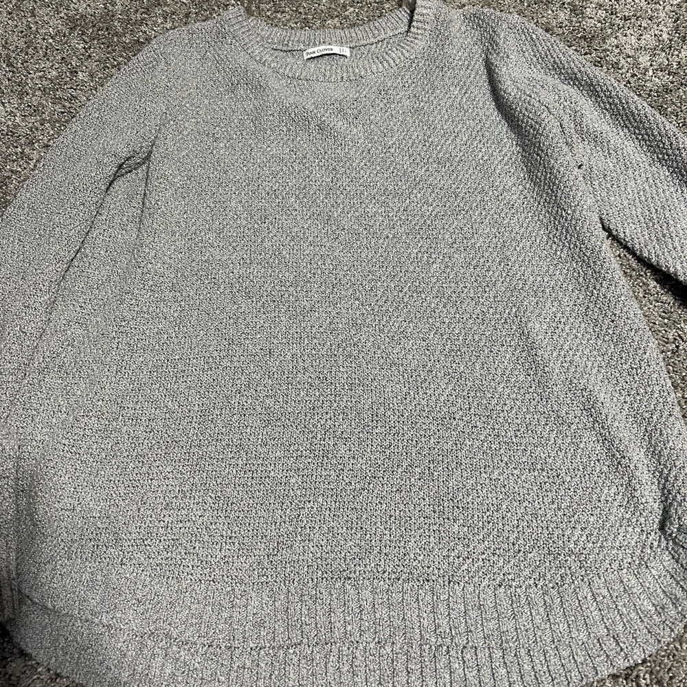 COPY - Sweater